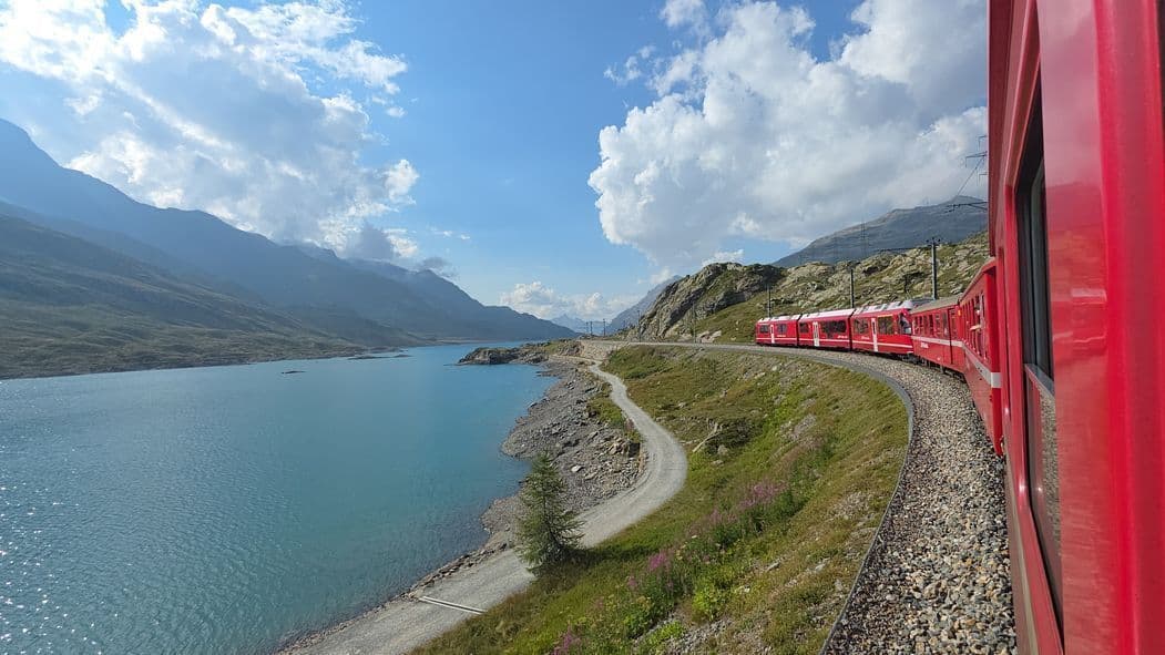 Alpejska Przygoda z Bernina Express: Zurych, Wodospady, Lodowce, Monachium, Wachau, Wiedeń